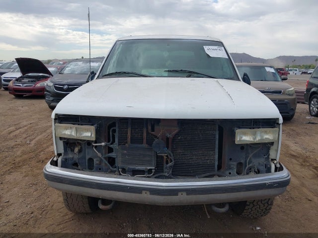 45360783 :رقم المزاد ، 1GNEK13R7XJ480646 vin ، 1999 Chevrolet Tahoe Ls مزاد بيع