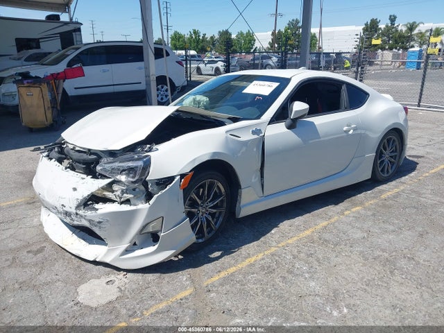 JF1ZNAA17F8713208 Scion FR-S