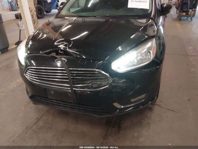 Ford Focus Titanium 2018 1FADP3J27JL314992 Image 6