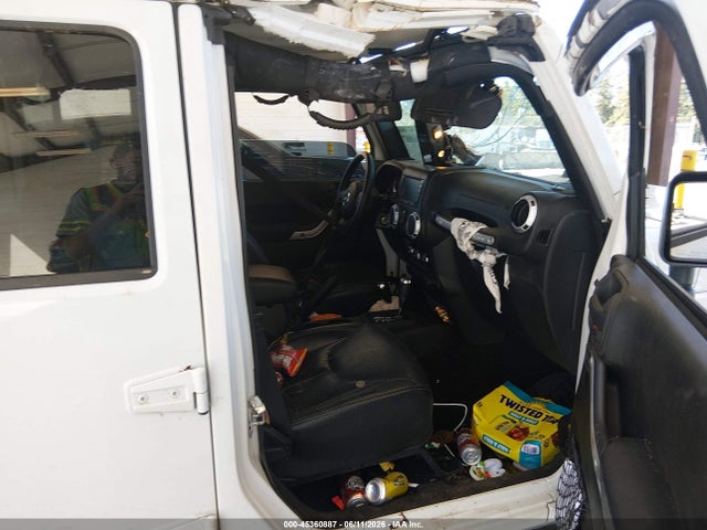 1C4HJWEG8FL769541 Jeep Wrangler Unlimited Sahara