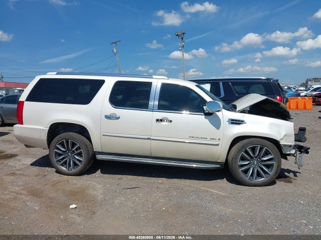 2009 Cadillac Escalade Esv Standard მანქანა იყიდება აუქციონზე, vin: 1GYFC26279R189562, აუქციონის ნომერი: 45360908
