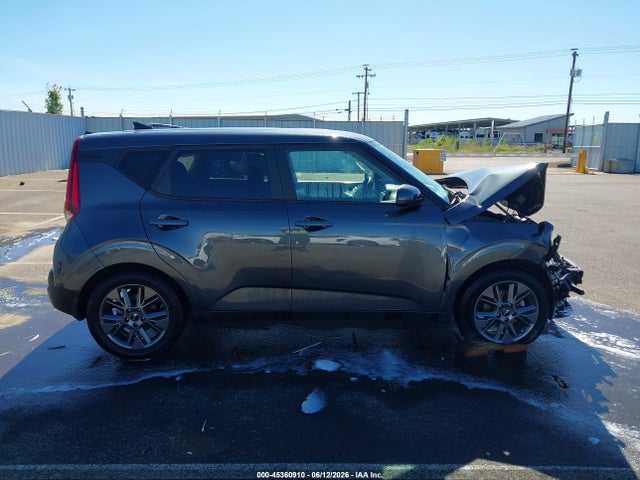 45360910 :رقم المزاد ، KNDJ23AU8M7792106 vin ، 2021 Kia Soul S مزاد بيع
