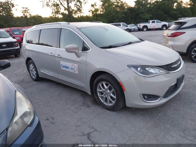 45360916 :رقم المزاد ، 2C4RC1BG7LR204917 vin ، 2020 Chrysler Pacifica Touring L مزاد بيع