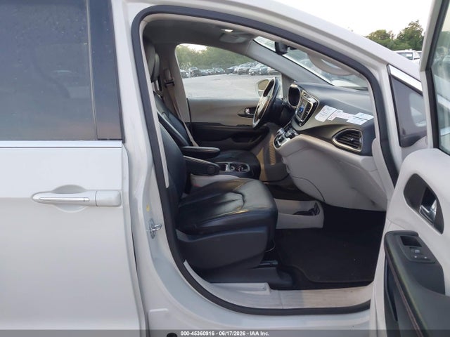 45360916 :رقم المزاد ، 2C4RC1BG7LR204917 vin ، 2020 Chrysler Pacifica Touring L مزاد بيع