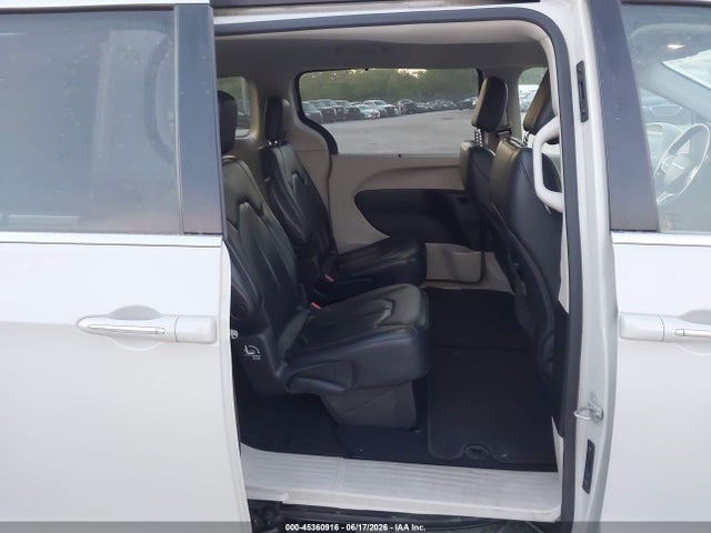 45360916 :رقم المزاد ، 2C4RC1BG7LR204917 vin ، 2020 Chrysler Pacifica Touring L مزاد بيع