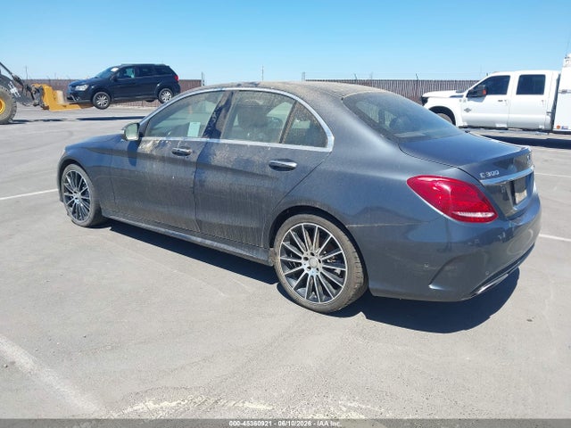 Aukcja sprzedaży 2015 Mercedes-benz C 300 Sport 4matic, vin: 55SWF4KB1FU040899, numer aukcji: 45360921