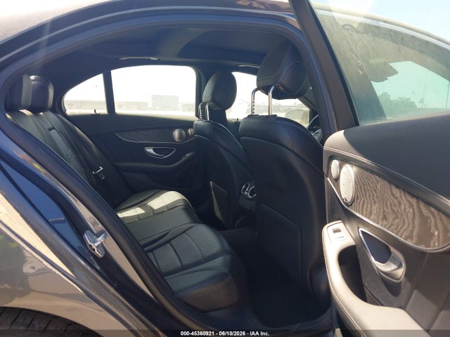 Aukcja sprzedaży 2015 Mercedes-benz C 300 Sport 4matic, vin: 55SWF4KB1FU040899, numer aukcji: 45360921