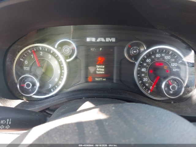 45360944 :رقم المزاد ، 1C6RRFBG8MN722620 vin ، 2021 Ram 1500 Big Horn  4x4 6'4 Box مزاد بيع