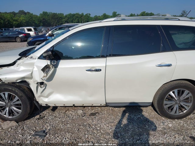 2017 Nissan Pathfinder Sl მანქანა იყიდება აუქციონზე, vin: 5N1DR2MN1HC650048, აუქციონის ნომერი: 45361022
