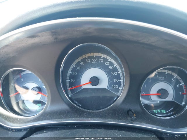45361024 :رقم المزاد ، 1C3BC1FB0BN569052 vin ، 2011 Chrysler 200 Touring مزاد بيع