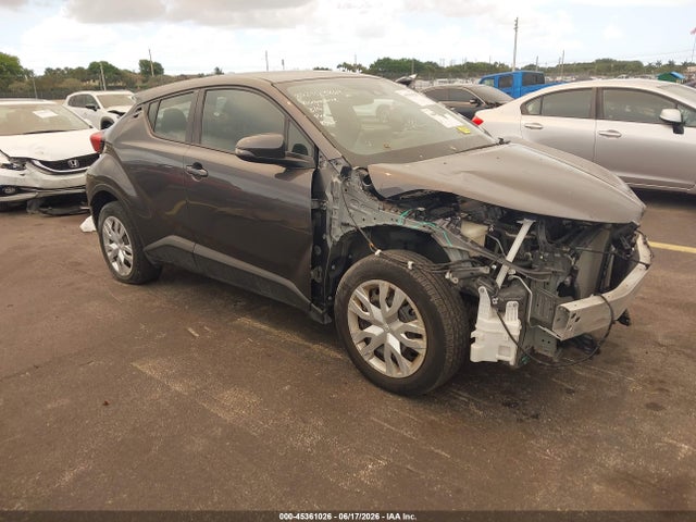 Продажа на аукционе авто 2021 Toyota C-hr Le, vin: NMTKHMBX3MR120282, номер лота: 45361026