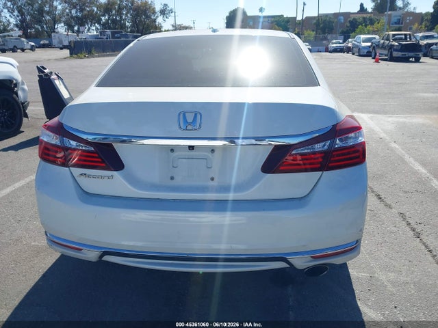 Honda ACCORD EX 2017 1HGCR2F79HA167869 Image 17