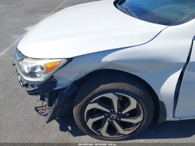 Honda ACCORD EX 2017 1HGCR2F79HA167869 Image 19