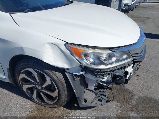 Honda ACCORD EX 2017 1HGCR2F79HA167869 Image 20