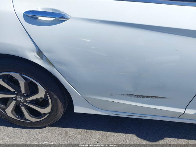 Honda ACCORD EX 2017 1HGCR2F79HA167869 Image 21