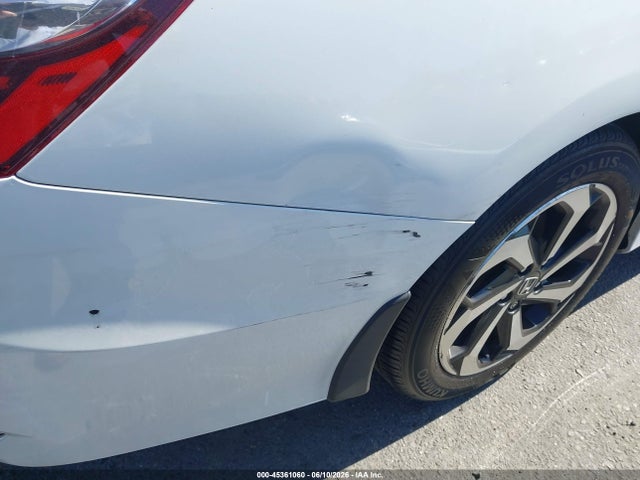 Honda ACCORD EX 2017 1HGCR2F79HA167869 Image 22