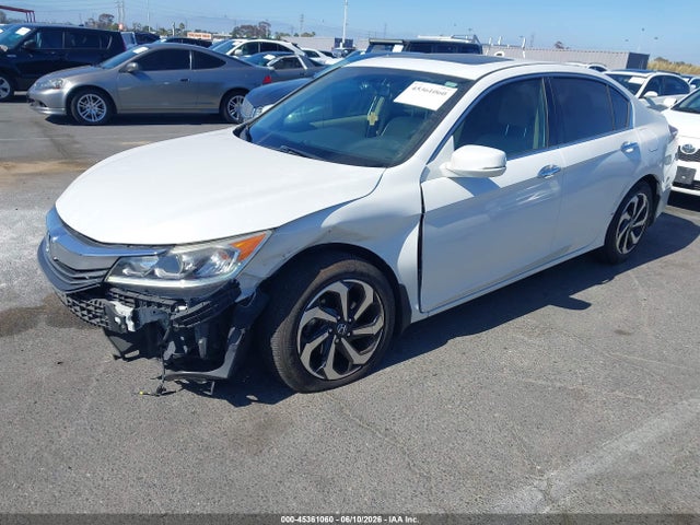 Honda ACCORD EX 2017 1HGCR2F79HA167869 Image 2