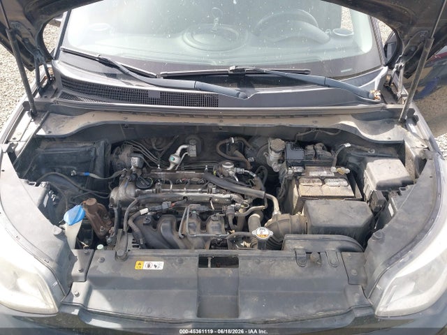 KIA Soul 2014 KNDJN2A29E7014639 Image 10