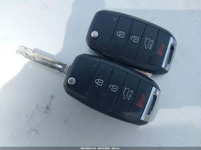 KIA Soul 2014 KNDJN2A29E7014639 Image 11