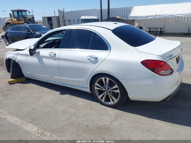 Mercedes-Benz C 300 2018 55SWF4JB3JU246770 Image 3