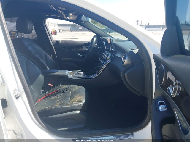 Mercedes-Benz C 300 2018 55SWF4JB3JU246770 Image 5