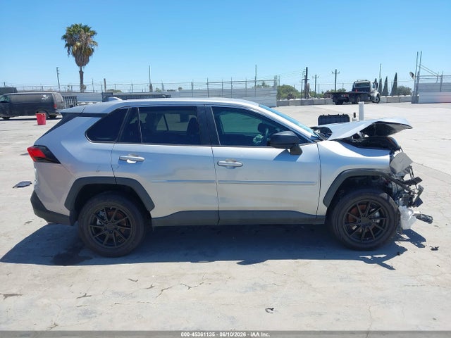 2022 Toyota Rav4 Le მანქანა იყიდება აუქციონზე, vin: 2T3H1RFV4NC211830, აუქციონის ნომერი: 45361135