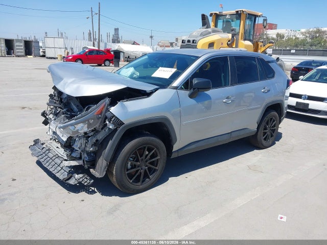 2022 Toyota Rav4 Le მანქანა იყიდება აუქციონზე, vin: 2T3H1RFV4NC211830, აუქციონის ნომერი: 45361135