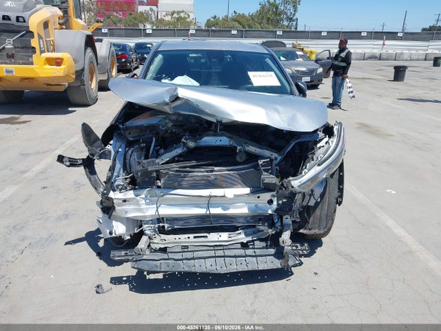 2022 Toyota Rav4 Le მანქანა იყიდება აუქციონზე, vin: 2T3H1RFV4NC211830, აუქციონის ნომერი: 45361135