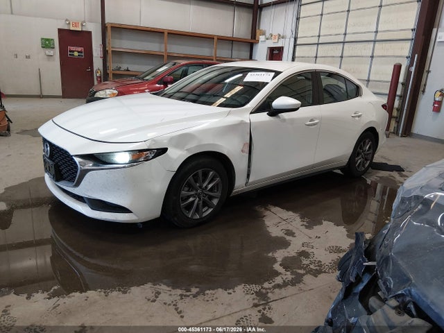 Mazda Mazda3 2.5 S 2021 JM1BPAAL4M1313765 Image 2