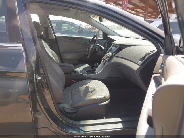 45361184 :رقم المزاد ، 5NPEC4AB1BH219446 vin ، 2011 Hyundai Sonata Se 2.0t مزاد بيع
