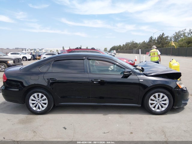 1VWAP7A35EC012522 Volkswagen Passat 2.5l Wolfsburg Edition