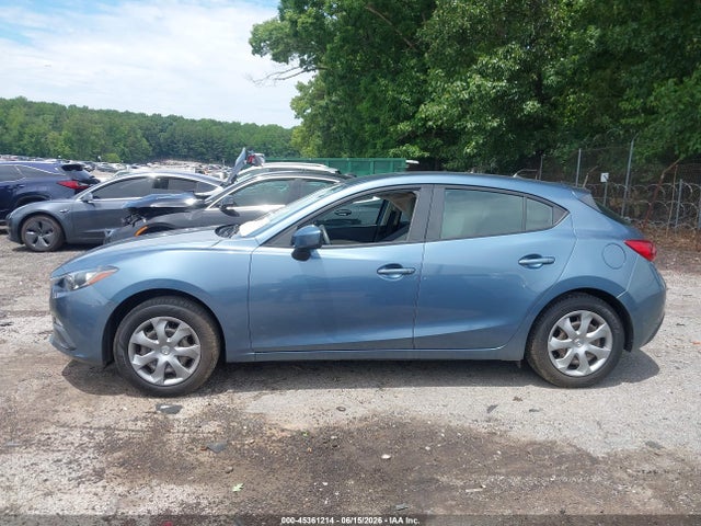 2015 Mazda Mazda3 I Sport მანქანა იყიდება აუქციონზე, vin: 3MZBM1K7XFM126477, აუქციონის ნომერი: 45361214