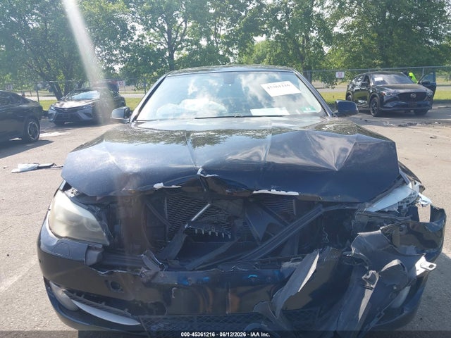 2013 Bmw 528i Xdrive მანქანა იყიდება აუქციონზე, vin: WBAXH5C53DDW14810, აუქციონის ნომერი: 45361216