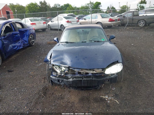 Продаж на аукціоні авто 2003 Mazda Mx-5 Miata Cloth/ls/se/shinsen, vin: JM1NB353X30303019, номер лоту: 45361238
