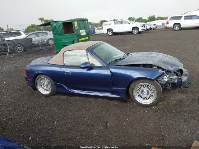 Продаж на аукціоні авто 2003 Mazda Mx-5 Miata Cloth/ls/se/shinsen, vin: JM1NB353X30303019, номер лоту: 45361238