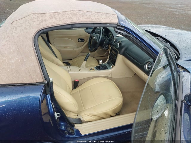 Продаж на аукціоні авто 2003 Mazda Mx-5 Miata Cloth/ls/se/shinsen, vin: JM1NB353X30303019, номер лоту: 45361238