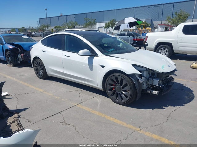 45361295 :رقم المزاد ، 5YJ3E1EC0MF049200 vin ، 2021 Tesla Model 3 Performance Dual Motor All-wheel Drive مزاد بيع