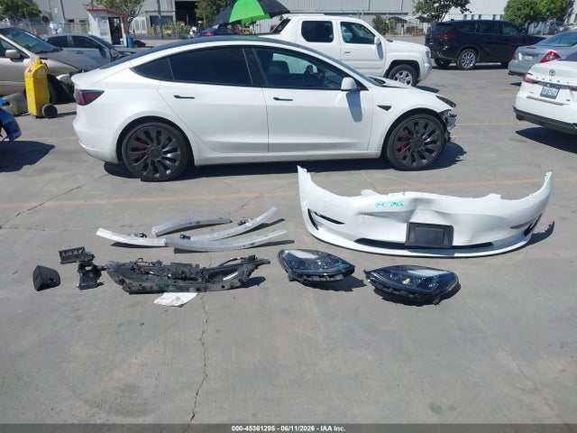 45361295 :رقم المزاد ، 5YJ3E1EC0MF049200 vin ، 2021 Tesla Model 3 Performance Dual Motor All-wheel Drive مزاد بيع