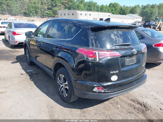 Toyota RAV4 LE 2018 2T3BFREVXJW774852 Image 3