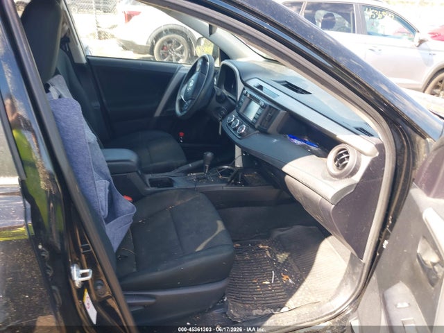 Toyota RAV4 LE 2018 2T3BFREVXJW774852 Image 5