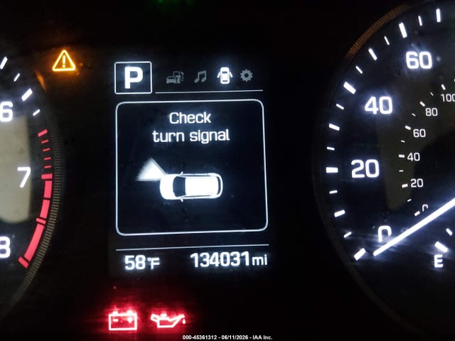 KM8J3CA42JU666622 Hyundai TUCSON SEL