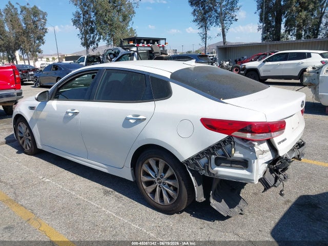 KIA Optima Lx 2018 5XXGT4L38JG256891 Image 3