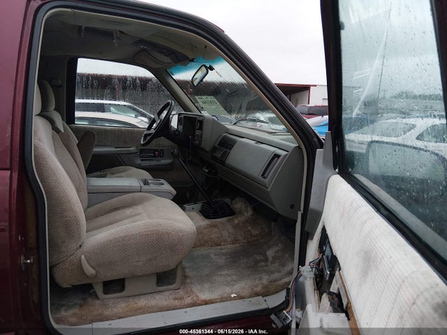 1992 Chevrolet Blazer K1500 მანქანა იყიდება აუქციონზე, vin: 1GNEK18K7NJ325541, აუქციონის ნომერი: 45361344