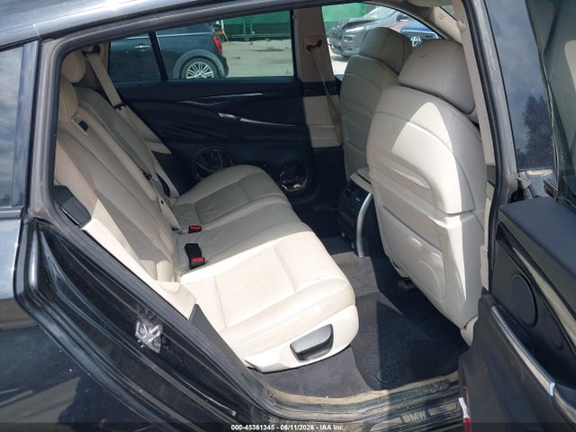 45361345 :رقم المزاد ، WBASN4C5XAC208277 vin ، 2010 Bmw 550i Gran Turismo مزاد بيع