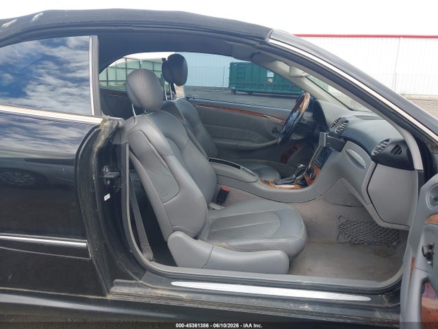 45361386 :رقم المزاد ، WDBTK75G26T064844 vin ، 2006 Mercedes-benz Clk 500 مزاد بيع