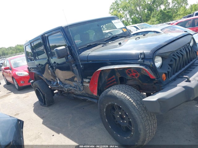 45361454 :رقم المزاد ، 1J4BA5H17AL220293 vin ، 2010 Jeep Wrangler Unlimited Sahara مزاد بيع