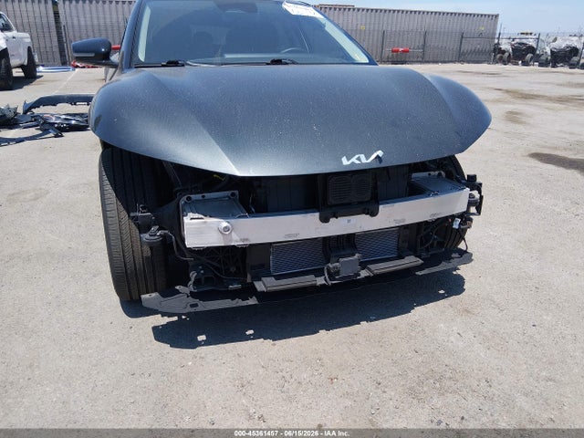 KIA Ev6 Wind 2024 KNDC34LA4R5190532 Image 6