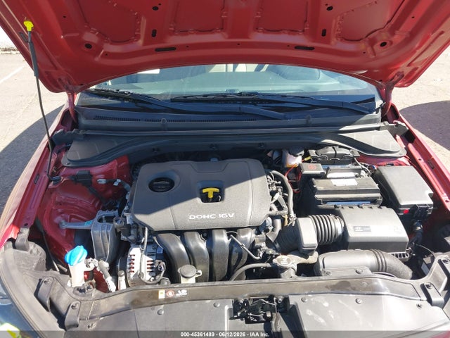 Продаж на аукціоні авто 2018 Hyundai Elantra Se, vin: 5NPD74LF5JH259821, номер лоту: 45361489