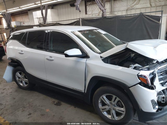 3GKALMEV0LL175125 GMC Terrain Fwd Sle