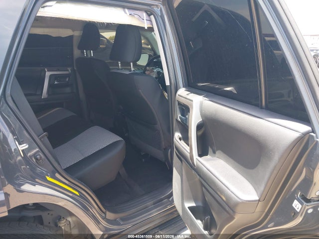 Toyota 4RUNNER SR5 2024 JTEEU5JR8R5306783 Image 8